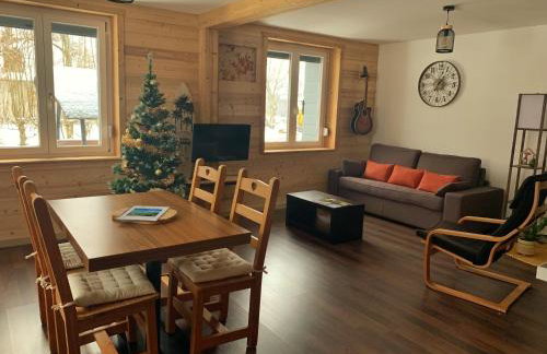 Appartement cosy avec jardin clôturé et barbecue - Foto 6