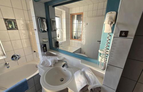 Taun Hövt - Foto 46