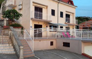 Apartmani Hotko 1 - Foto 1