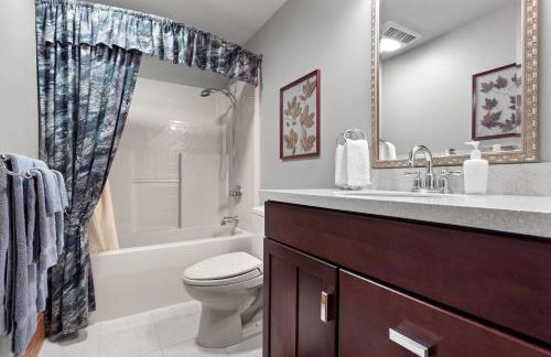 Falling Waters at Rumbling Bald - Foto 27