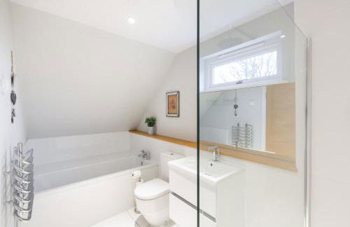 Greenmyre Farmhouse with Hot Tub - Foto 33