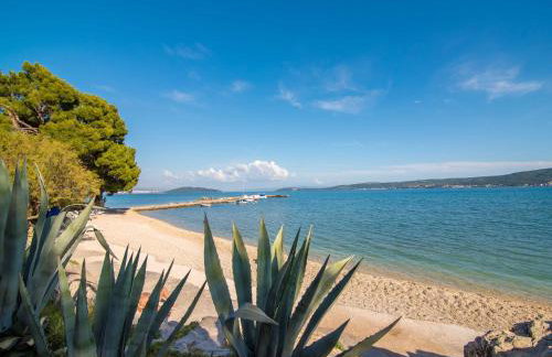 Comfortable Kastel Stafilic Apartment with Balcony - Two Bedroom Apartment with Balcony and Sea View - Foto 45