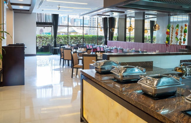 Movenpick Hotel Apartments Al Mamzar Dubai - Photo 41