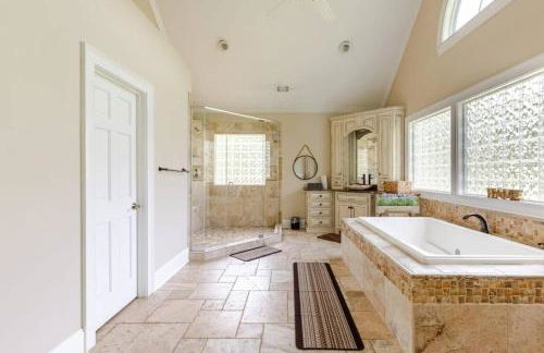 Lithonia 4 Bedroom Home with Private Pool Year Round Hot Tub and Pool Table Sleeps 10 Pet Friendly - Foto 80