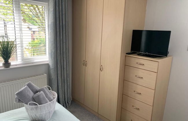 One Bedroom Apartment With En-suite & Patio - Foto 2