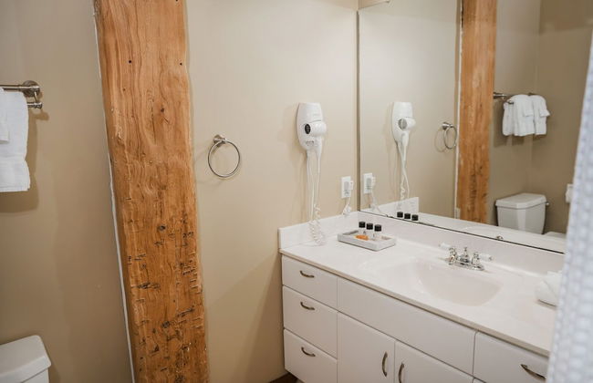 Waterfront 2BDR Condo in Grand Haven 110 - Foto 29