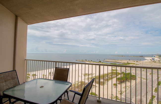 Sea Breeze 908 - Photo 1