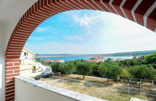 Apartments with swimming pool Caska, Pag - 4109 - Foto 56