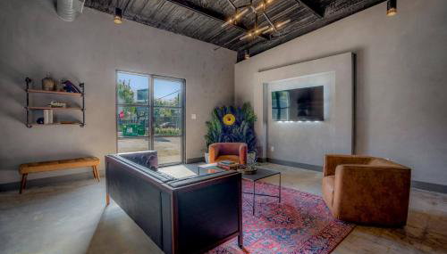 Maltby Motors 1 - The Americano Loft near Downtown - Foto 5, Other