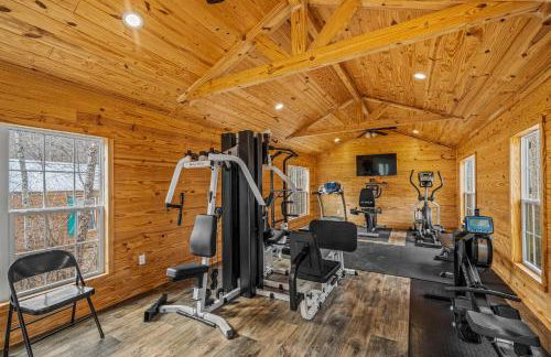 River Cabin - Fire Pit, Kayaks, Games, Dog Park - Foto 49