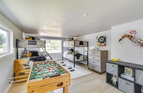 Chehalis Getaway with Golf Course View and Fire Pit! - Photo 2