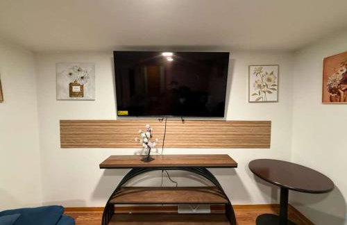 Sleep12-16guests ranch in West Seneca entire house - Foto 1