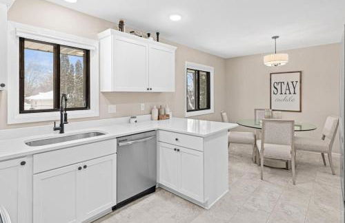 Spacious 5BR Family Haven, Pet Friendly, Game Room - Foto 34