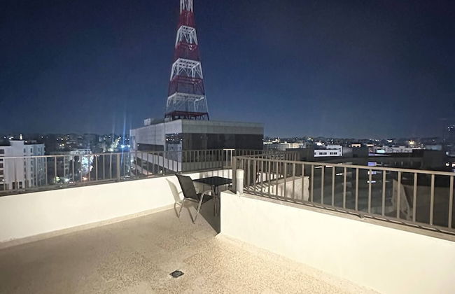 Cozy Rooftop Near Al Services 23 - Foto 23