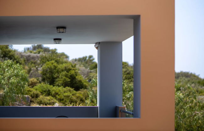 Searocks Exclusive Villas Resort - Photo 77