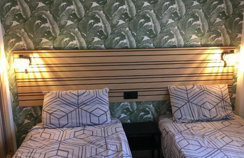 Superbe appartement avec piscine à 800m de la mer - Photo 9