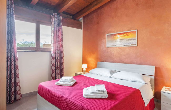 Belvilla by OYO Villa con Piscina - Partinico - Photo 10