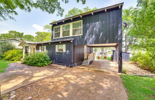 Live Lake Life! Enchanted Oaks Gem with Private Dock - Foto 38