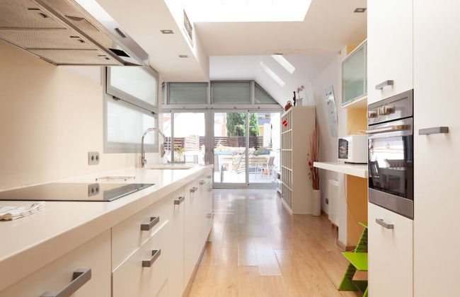 Centric Apartment Barna - Photo 8