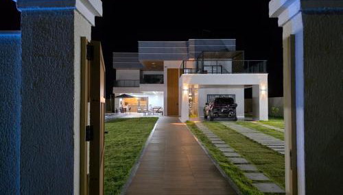 Modern house in Jacuípe in Camaçari-BA - Foto 4