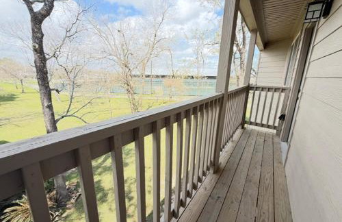 Stylish Studio on Lake Conroe - Foto 8