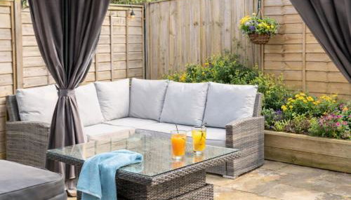 Annexe with Courtyard & Hot Tub Option - Foto 4, Garden