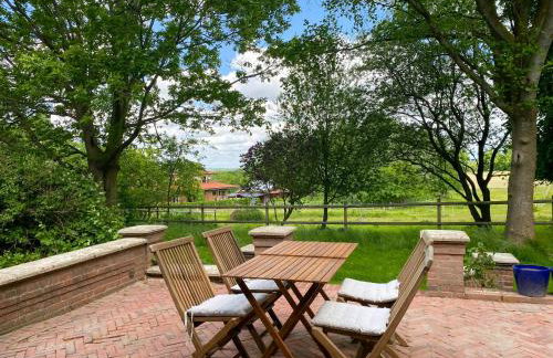 Charming Flat In Historic Country House - Photo 20