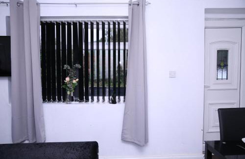 The Lodge Oldham - Photo 13