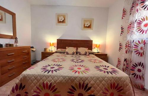 Almerimar Amplio Apartamento de 3 Habitaciones con Piscina, pista de padel, futbol y Garaje Cubierto para 2 Coches en Altas Entinas - Foto 3