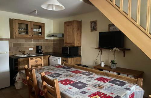 Deux appartements individuels de 8 personne à 200 mètres des remontées mécaniques au centre du village - Foto 2