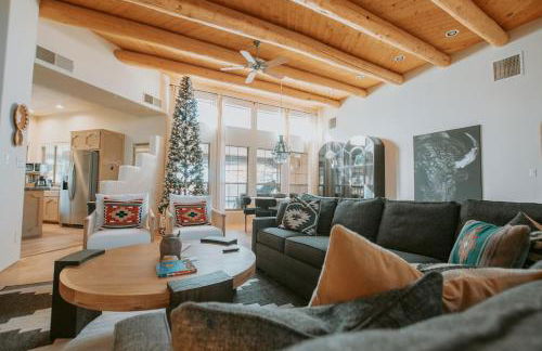 Buffalo Escape-Private Hot Tub in serene Corrales-Mountain View-Pet Friendly-No Pet Fee! - Foto 15