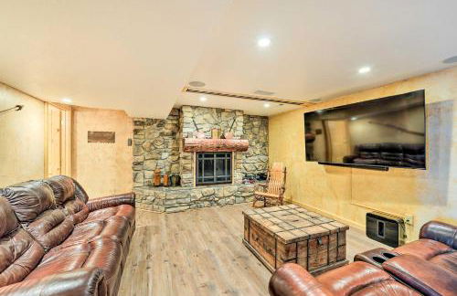 Charming Bedford Cabin with Private Hot Tub! - Photo 26