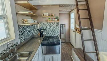 Tiny Timber on Black Lake - Foto 2