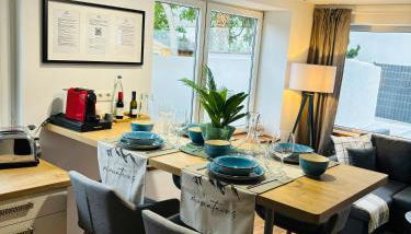 REMA Homes - Jacuzzi Terrasse 55' TV Küche Regendusche - Foto 3