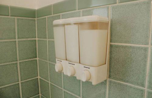 Cozy house near Lake Erie, 10 minutes to Downtown. - Foto 39