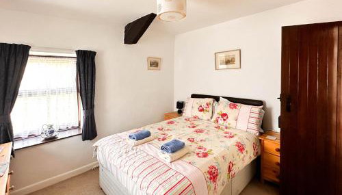 The Old Barn - Photo 4