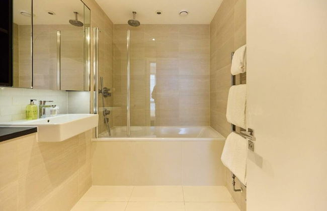 The Heathside Haven - Modern 3bdr Home With Garden - Foto 21