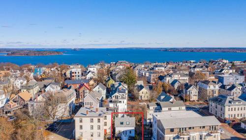 A Peaceful Oasis on Munjoy Hill - 4br2ba House & Parking - Foto 3