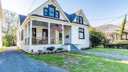 Dauphin District Darling #4 Downtown, Dining - Photo 5