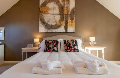 Charming 4-Bedroom Home in the Heart of Coxhoe - Pass the Keys - Foto 17