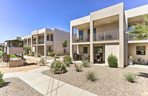 Sunny Resort Townhome and Balcony and Pool Access - Foto 32