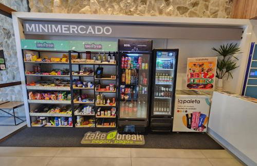 1204 · JSmart Novo, 1 suíte, Wi-Fi 450 mb, by CasaCris - Photo 32