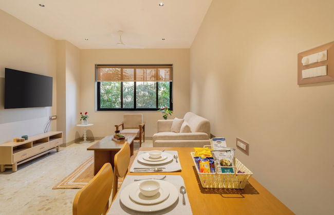 ELIVAAS Kamerios Verano 1 BHK with Pool - Photo 27