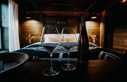 Luxe Nordic Barndominium Retreat at Black Pine - Foto 14