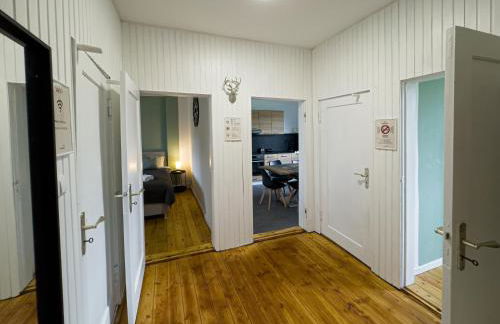 ImmoStay Ferienhaus mit Garten & Free Parking - Foto 15