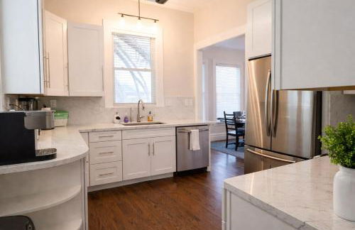 Spacious 4-Bed- Sleeps 8 - Family Friendly - Foto 8