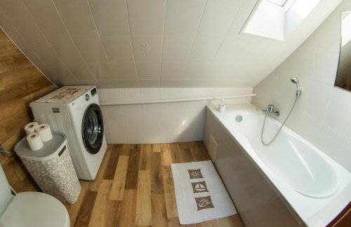 Dom w Chomranicach-domek grillowy - Foto 9