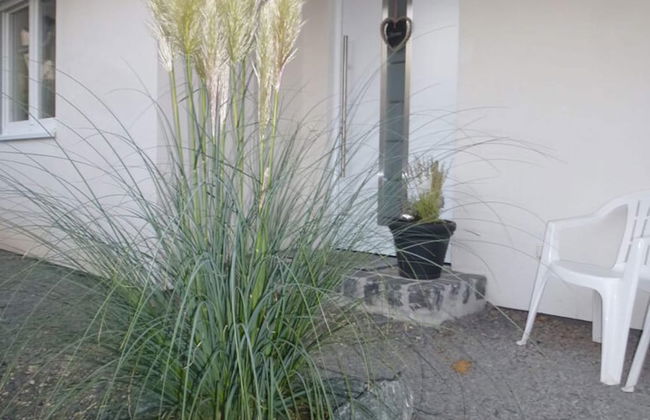 Relaxing Holiday Home in Willersdorf in the Forest - Photo 2