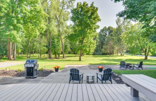 Near Trails and Wineries Victor Getaway with Fire Pit - Foto 23