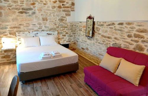 Tsonos Home - Photo 41